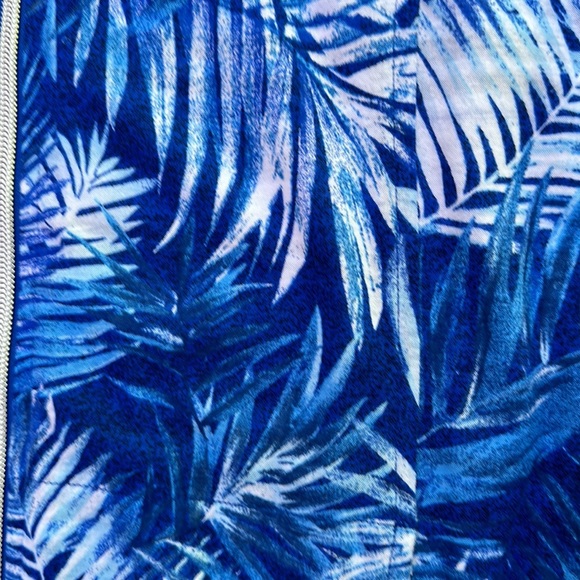 Chicos lightweight Jacket- Like new🌴🌴🏖🏖🏖 - Picture 2 of 4